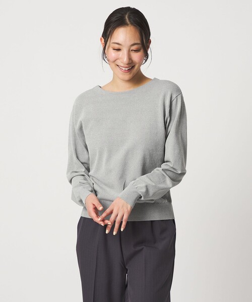 A DAY IN THE LIFE UNITED ARROWS（アデイインザライフユナイテッドアローズ）の「フェイクパールボタン 2WAY Vネックニット ‐ウォッシャブル‐＜A DAY IN THE LIFE＞（ニット/セーター・レディース・ネイビー/ライトグレー/ライトブルー/オリーブ・FREE）」の13枚目の写真
