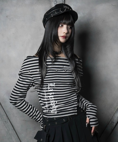LAZYSLAY(レイジースレイ)の「サイドカットオフショルダー(Tシャツ/カットソー・レディース・ブラック系その他/ブラック・FREE)」の1枚目の写真