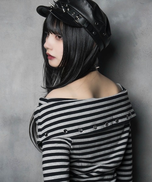 LAZYSLAY(レイジースレイ)の「サイドカットオフショルダー(Tシャツ/カットソー・レディース・ブラック系その他/ブラック・FREE)」の9枚目の写真