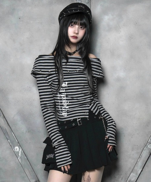 LAZYSLAY(レイジースレイ)の「サイドカットオフショルダー(Tシャツ/カットソー・レディース・ブラック系その他/ブラック・FREE)」の11枚目の写真