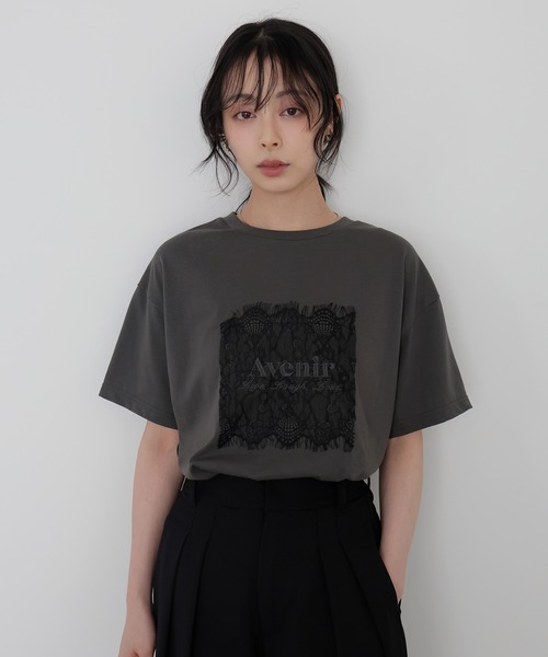 LIAN（リアン）の「【UVカット＆接触冷感】レースレイヤードロゴTシャツ（Tシャツ/カットソー・レディース・オフホワイト/チャコールグレー/ブラック・FREE）」の9枚目の写真
