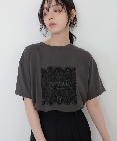 LIAN（リアン）の「【UVカット＆接触冷感】レースレイヤードロゴTシャツ（Tシャツ/カットソー・レディース・オフホワイト/チャコールグレー/ブラック・FREE）」の12枚目の写真