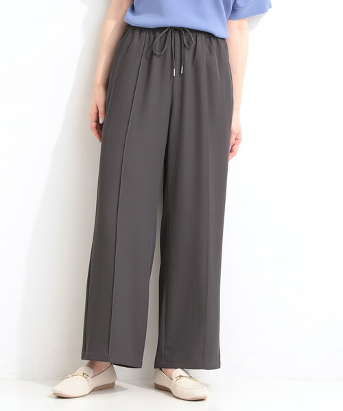 SHOO・LA・RUE（シューラルー）の「【ひんやり/UV/S-LL/セットアップ可】さらさらぷるん イージーワイドパンツ（その他パンツ・レディース・ブラック/チャコールグレー/レンガ・04/03/02/01）」の5枚目の写真