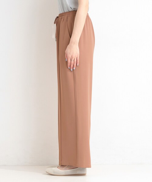 SHOO・LA・RUE（シューラルー）の「【ひんやり/UV/S-LL/セットアップ可】さらさらぷるん イージーワイドパンツ（その他パンツ・レディース・ブラック/チャコールグレー/レンガ・04/03/02/01）」の20枚目の写真