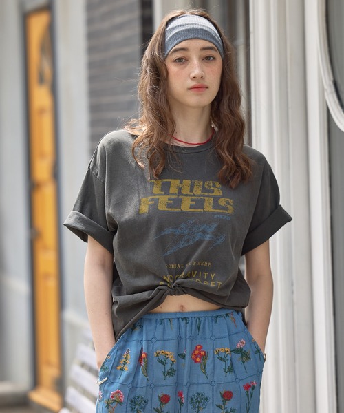 GEORGE'S(ジョージズ)の「ヴィンテージライクロゴTシャツ(Tシャツ/カットソー・レディース・オフホワイト/チャコールグレー/オレンジ・FREE)」の2枚目の写真
