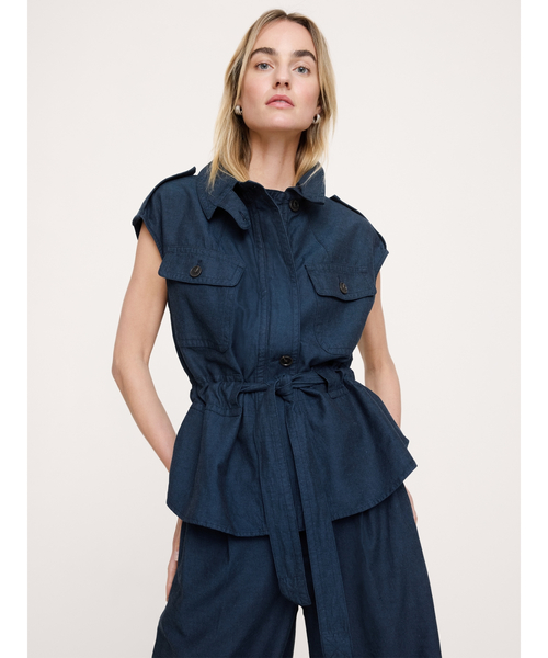 Banana Republic(バナナリパブリック)の「テンセル(TM)コットンリネン ユーティリティ ベスト(その他アウター・レディース・ベージュ/ネイビー・S/XS/M/L)」の2枚目の写真