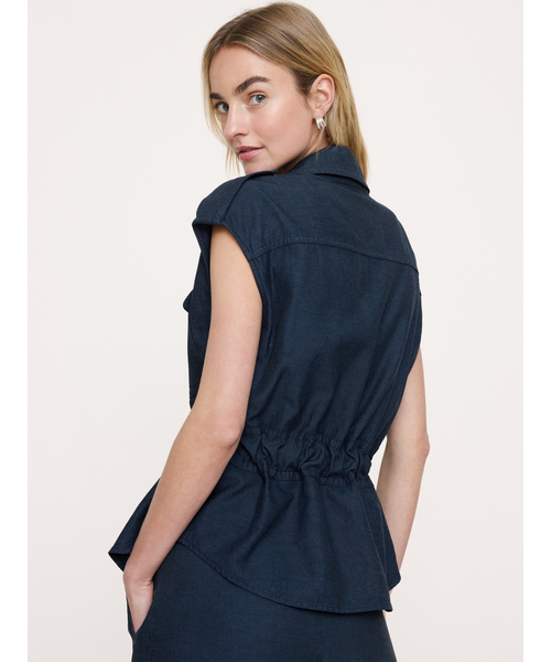 Banana Republic(バナナリパブリック)の「テンセル(TM)コットンリネン ユーティリティ ベスト(その他アウター・レディース・ベージュ・S/XS/M/L)」の3枚目の写真
