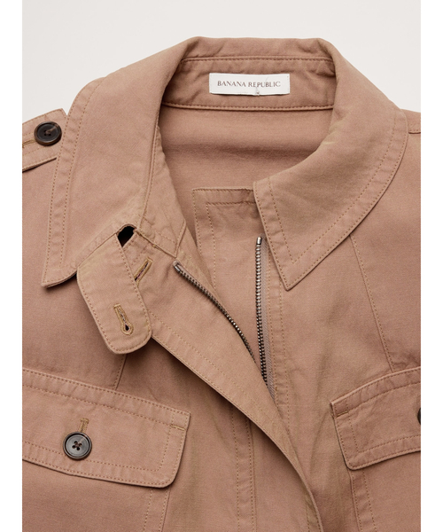Banana Republic(バナナリパブリック)の「テンセル(TM)コットンリネン ユーティリティ ベスト(その他アウター・レディース・ベージュ・S/XS/M/L)」の8枚目の写真