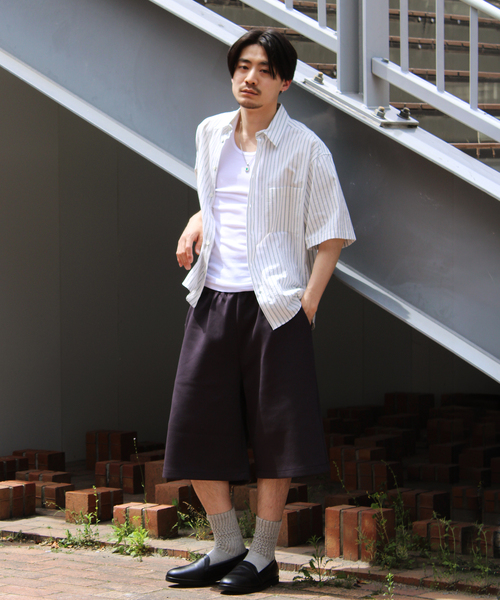 WISM（ウィズム）の「NAMELESSNESS / ネームレスネス COTTON SHORT SLEEVE SHIRT（シャツ/ブラウス・メンズ・ブラック/ホワイト/ブルー・3/2）」の13枚目の写真