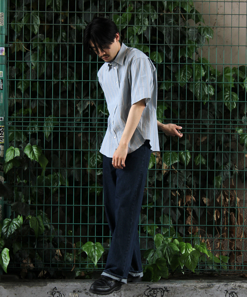 WISM（ウィズム）の「NAMELESSNESS / ネームレスネス COTTON SHORT SLEEVE SHIRT（シャツ/ブラウス・メンズ・ブラック/ホワイト/ブルー・3/2）」の11枚目の写真