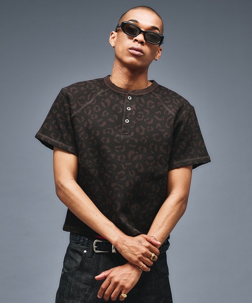 ANDER HUNK(アンダーハンク)の「Reopard Henry neck Thermal T / レオパードヘンリーネックサーマルT(Tシャツ/カットソー・メンズ・ブラック/ブラウン・MEDIUM/LARGE)」の13枚目の写真