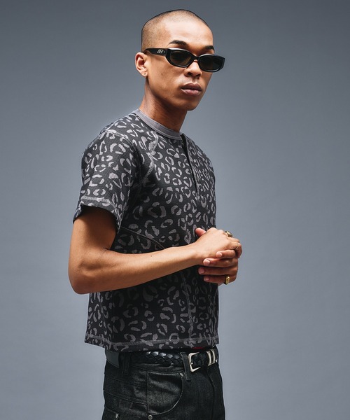 ANDER HUNK(アンダーハンク)の「Reopard Henry neck Thermal T / レオパードヘンリーネックサーマルT(Tシャツ/カットソー・メンズ・ブラック/ブラウン・MEDIUM/LARGE)」の19枚目の写真