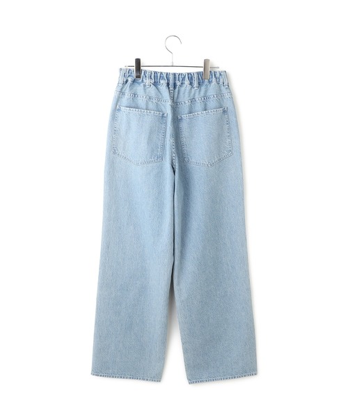 KURO(クロ)の「【KURO for SALON(クロ)】別注EASY TUCK DENIM LIGHT INDIGO / デニムパンツ(デニムパンツ・レディース・サックスブルー・1/0)」の20枚目の写真