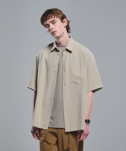 green label relaxing(グリーンレーベルリラクシング)の「ワッシャー ポプリン ボックスシルエット 半袖 シャツ(シャツ/ブラウス・メンズ・ベージュ/ネイビー/コバルトブルー/ダークグリーン・XL/M/S/L)」の7枚目の写真