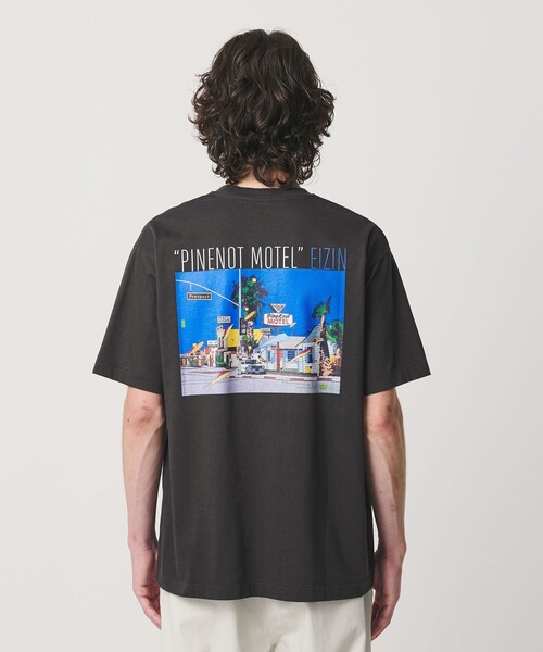 BEAUTY&YOUTH UNITED ARROWS（ビューティーアンドユースユナイテッドアローズ）の「【別注】＜EIZIN SUZUKI＞PINENOT MOTEL プリント Tシャツ（Tシャツ/カットソー・メンズ・ダークグレー・L/M/S/XL）」の7枚目の写真