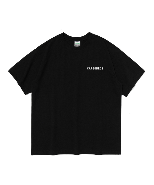 CARGOBROS(カーゴブロス)の「エッセンシャルロゴオーバー半袖Tシャツ(ブラック/ホワイト)(Tシャツ/カットソー・メンズ・その他・SMALL/MEDIUM/LARGE/X-LARGE/2XL)」の1枚目の写真