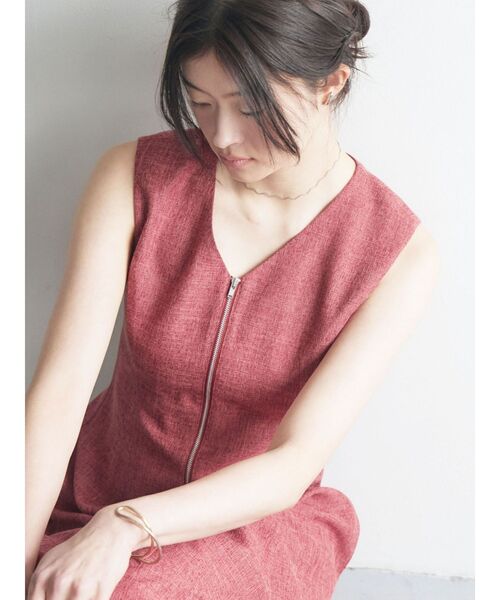 LAGUNAMOON（ラグナムーン）の「フロントZIPミックスカラーワンピース 【夏服】（ワンピース・レディース・レッド/ブラック/ベージュ/グリーン・SMALL/MEDIUM）」の4枚目の写真