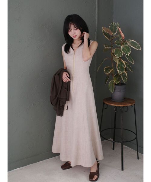 LAGUNAMOON(ラグナムーン)の「フロントZIPミックスカラーワンピース 【夏服】【オフィスカジュアル】(ワンピース・レディース・レッド/ブラック/ベージュ/グリーン・SMALL/MEDIUM)」の9枚目の写真