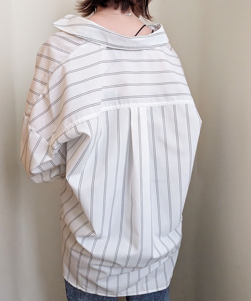 styiro(スタイロ)の「オーバーサイズストライプシャツ レディース 長袖 羽織り ビッグシャツ オフィスカジュアル 秋服(シャツ/ブラウス・レディース・ホワイト/ネイビー系/グリーン・L/M)」の8枚目の写真