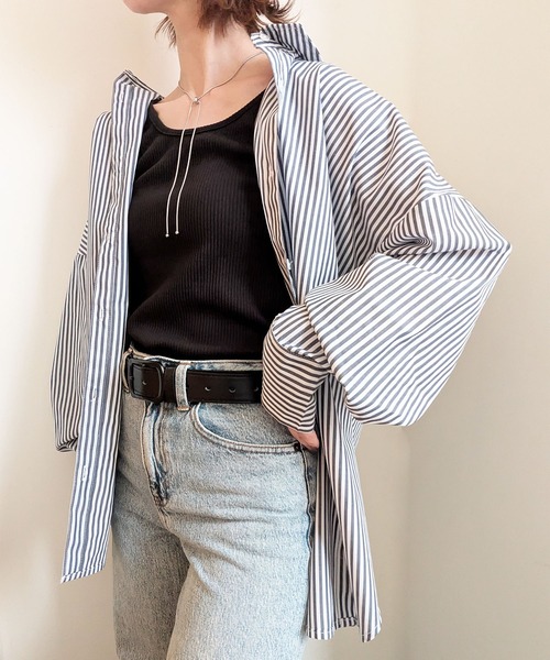 styiro(スタイロ)の「オーバーサイズストライプシャツ レディース 長袖 羽織り ビッグシャツ オフィスカジュアル 秋服(シャツ/ブラウス・レディース・ホワイト/ネイビー系/グリーン・L/M)」の20枚目の写真