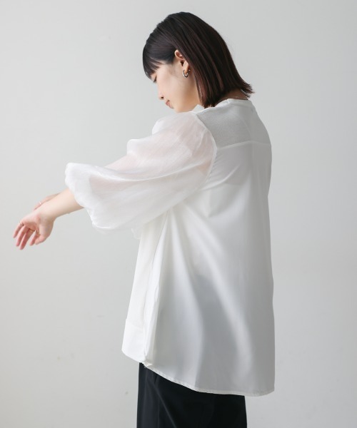 Bou Jeloud（ブージュルード）の「袖異素材バルーンスリーブプルオーバー（Tシャツ/カットソー・レディース・オフホワイト・MEDIUM）」の9枚目の写真