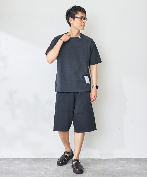 B.C STOCK(ベーセーストック)の「ハイツイストリブダブルニーショーツ(その他パンツ・メンズ・ベージュ/ブラック/ホワイト/サックスブルー・MEDIUM/LARGE)」の6枚目の写真