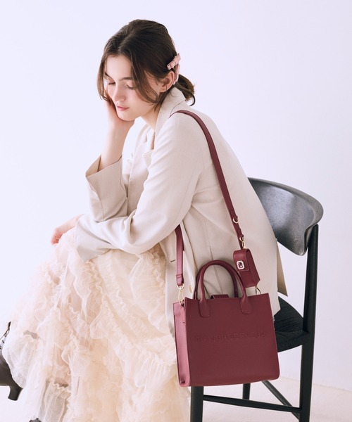 Maison de FLEUR(メゾンドフルール)の「マルチケース付き2Wayショルダーバッグ(ショルダーバッグ・レディース・ブラック/ライトピンク/ボルドー・FREE)」の1枚目の写真