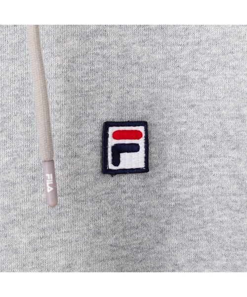 FILA（フィラ）の「ESSENTIAL HOODIE / エッセンンシャル　スウェットフーディ（パーカー・レディース・ブラック/グレー/ネイビー・L/XL/M/S）」の8枚目の写真