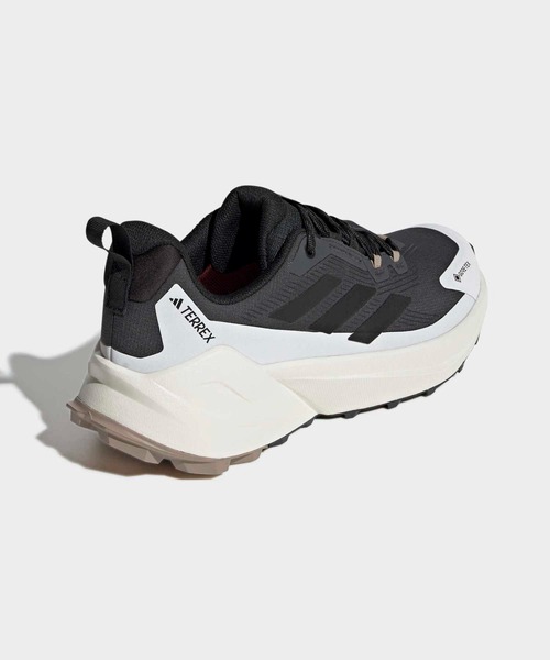 adidas(アディダス)の「テレックス トレイルメーカー 2 GORE-TEX ハイキング / Terrex Trailmaker 2 GORE-TEX Hiking / アディダス adidas(スニーカー・メンズ・ホワイト・26.0cm/26.5cm/27.0cm/27.5cm/28.0cm)」の5枚目の写真