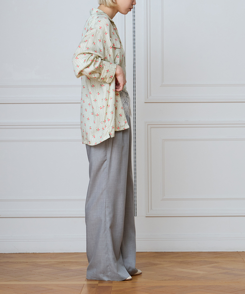 IENA LA BOUCLE(イエナラブークル)の「IENA LA BOUCLE レトロフラワープリントシャツ(シャツ/ブラウス・レディース・ストーン・FREE)」の12枚目の写真