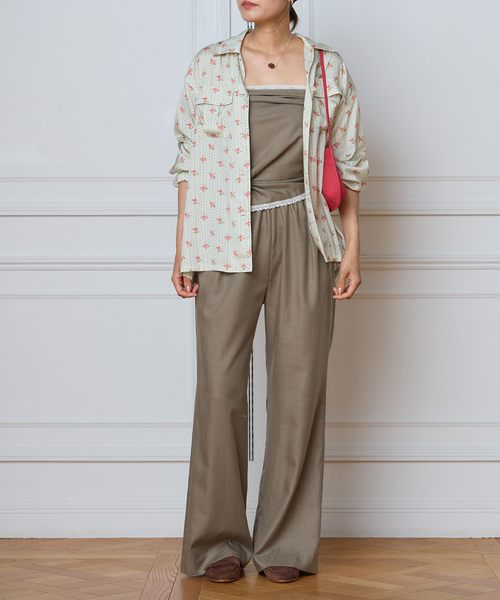 IENA LA BOUCLE(イエナラブークル)の「IENA LA BOUCLE レトロフラワープリントシャツ(シャツ/ブラウス・レディース・ストーン・FREE)」の19枚目の写真