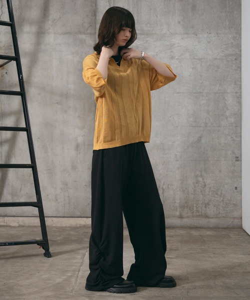Confirm(コンファーム)の「エンボス スキッパーニットポロシャツ メンズ レディース ユニセックス(ニット/セーター・メンズ・ブラック/イエロー/ネイビー・L/M)」の6枚目の写真