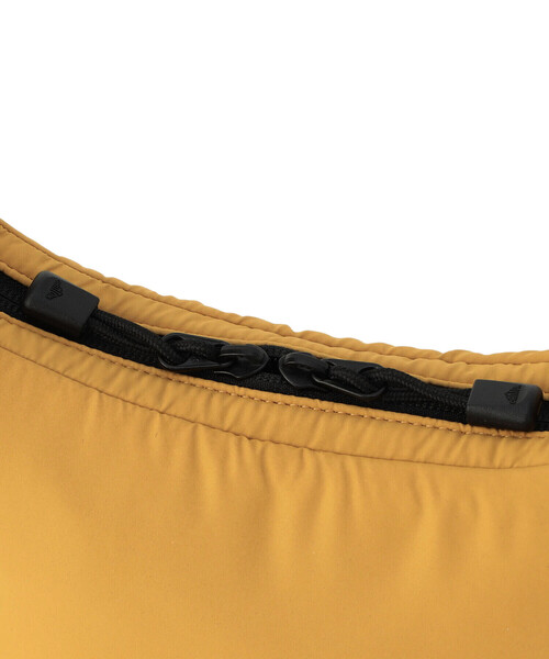 DANTON（ダントン）の「LA VILLETTE - Polyester Taffeta Hand & Shoulder Bag（ショルダーバッグ・レディース・マスタード/グレー/ライトグリーン/アイボリー/ブラック・-）」の16枚目の写真