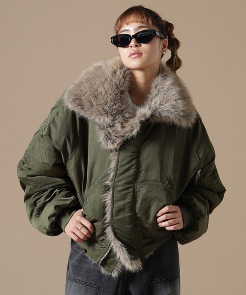 DANKE SCHON(ダンケシェーン)の「DankeSchon/ダンケシェーン/REVERSIBLE FUR COLLAR N2B(ミリタリージャケット・メンズ・ブラック/カーキ・M/L)」の2枚目の写真