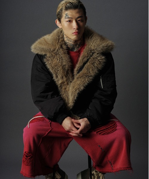 DANKE SCHON(ダンケシェーン)の「DankeSchon/ダンケシェーン/REVERSIBLE FUR COLLAR N2B(ミリタリージャケット・メンズ・ブラック/カーキ・M/L)」の1枚目の写真