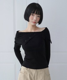 ミューズ 斜めボタンオフショルダーニット/2026 AW COLLECTION