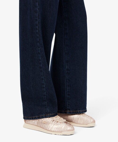 LACOSTE(ラコステ)の「レディース CLUB-LOW 2265 SFA(スニーカー・レディース・ベージュ・24.5cm/24.0cm/23.5cm/23.0cm/22.5cm/25.5cm)」の9枚目の写真
