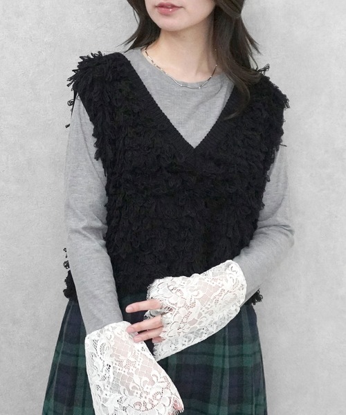 SELECT LEVERY(セレクトリベリー)の「ループフリンジVネックベスト(ベスト・レディース・ブラック/アイボリー/モカ・MEDIUM)」の22枚目の写真