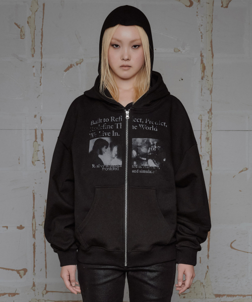 ROCKCAKE（ロックケーキ）の「World Graphic ジップアップフーディー - ブラック（パーカー・レディース・その他・SMALL/MEDIUM）」の2枚目の写真