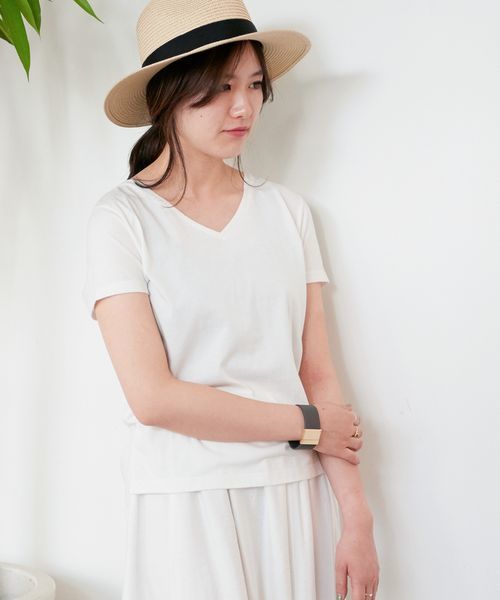 VIS（ビス）の「ＵＳＡコットンＶネックＴシャツ（Tシャツ/カットソー・レディース・ネイビー/グレー/ホワイト/ブラウン系その他/グリーン系その他・LARGE/MEDIUM）」の2枚目の写真