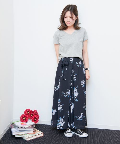 VIS（ビス）の「ＵＳＡコットンＶネックＴシャツ（Tシャツ/カットソー・レディース・ネイビー/グレー/ホワイト/ブラウン系その他/グリーン系その他・LARGE/MEDIUM）」の20枚目の写真