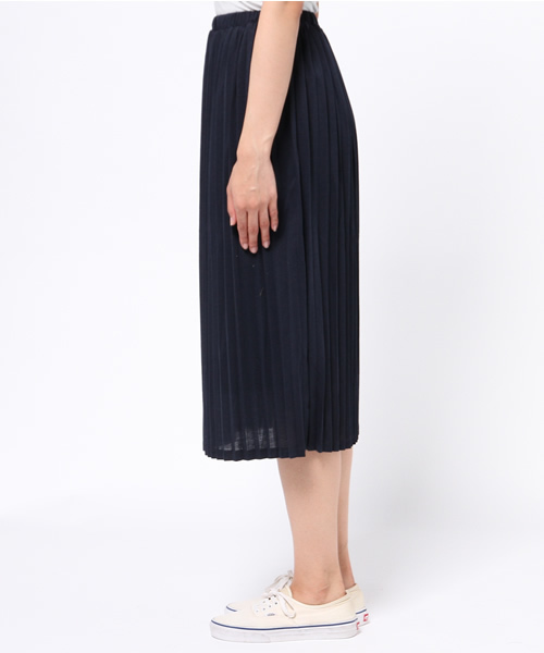 earth music&ecology(アースミュージックアンドエコロジー)の「【2016Summer】プリーツカットロングスカート(スカート・レディース・LT.Gray/ベージュ/ネイビー・FREE)」の7枚目の写真