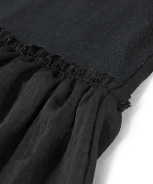 RNA（アールエヌエー）の「M0615 裾切り替えギャザープルオーバー（Tシャツ/カットソー・レディース・ホワイト/ブラック/ベビーピンク・MEDIUM）」の11枚目の写真