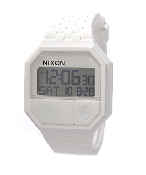 NIXON（ニクソン）の「THE RUBBER RE-RUN（アナログ腕時計・メンズ・ホワイト/スカイブルー/ブラック/パープル/ネイビー/レッド/ブラック系その他/グレー系その他/その他/ホワイト×ブラック/オレンジ/グリーン/ブラック×カーキ・FREE）」の2枚目の写真