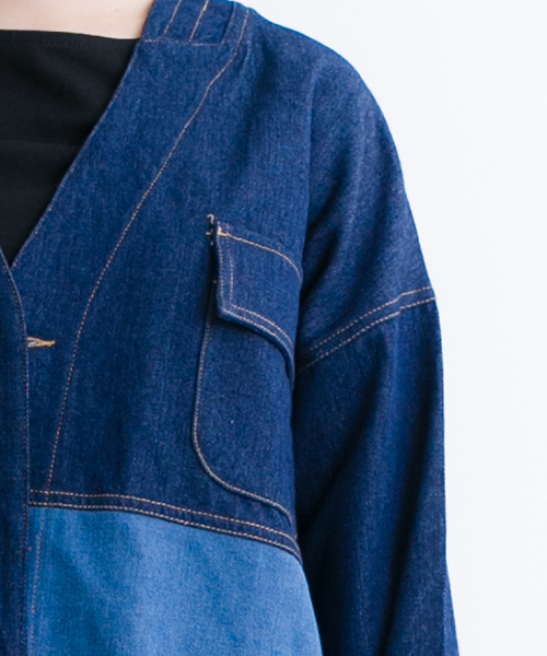 MERLOT（メルロー）の「パッチワークノーカラーデニムGジャン2220（デニムジャケット・レディース・ネイビー/ライトブルー・FREE）」の12枚目の写真