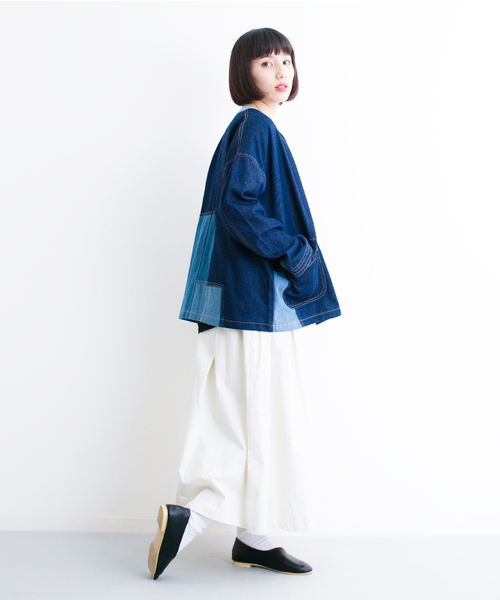 MERLOT（メルロー）の「パッチワークノーカラーデニムGジャン2220（デニムジャケット・レディース・ネイビー/ライトブルー・FREE）」の7枚目の写真