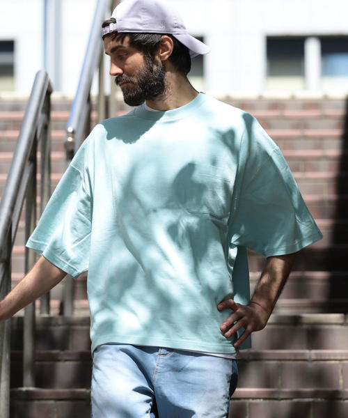 BEAUTY&YOUTH UNITED ARROWS（ビューティーアンドユースユナイテッドアローズ）の「【WEB限定】 by スーパービッグ Tシャツ ◆（Tシャツ/カットソー・メンズ・ホワイト/ベージュ/ライム/ネイビー/ライトピンク/ダークグリーン・MEDIUM/LARGE/SMALL）」の4枚目の写真