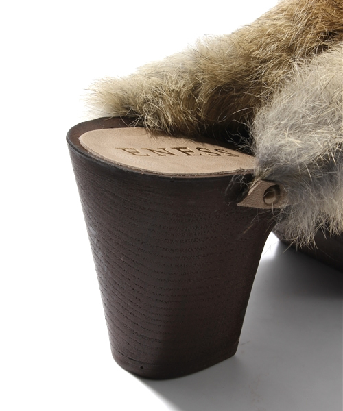 ROSE BUD（ローズバッド）の「(ENESS)LEATHER SABOT WITH FUR（その他シューズ・レディース・ブラウン/ベージュ・36/37/38/39）」の5枚目の写真