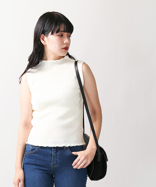 WEGO（ウィゴー）の「WEGO/フリルネックノースリーブニット（ニット/セーター・レディース・ブラック/オフホワイト/ダークグリーン/パープル/ワイン・MEDIUM/LARGE）」の14枚目の写真