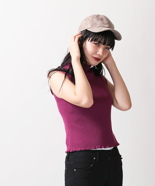 WEGO（ウィゴー）の「WEGO/フリルネックノースリーブニット（ニット/セーター・レディース・ブラック/オフホワイト/ダークグリーン/パープル/ワイン・MEDIUM/LARGE）」の17枚目の写真